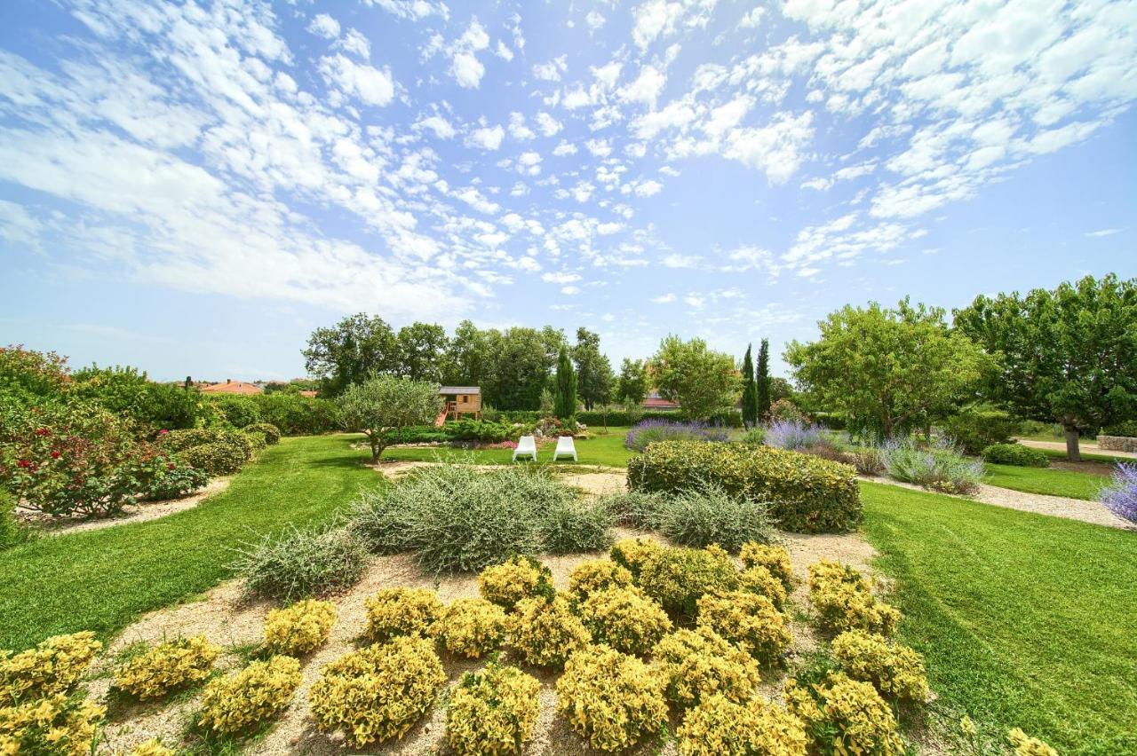 Villa Gardena Vrh  Ngoại thất bức ảnh