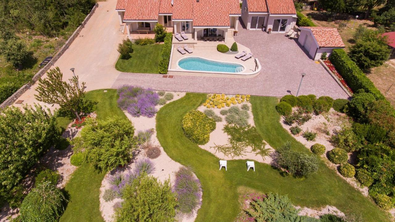 Villa Gardena Vrh  Ngoại thất bức ảnh