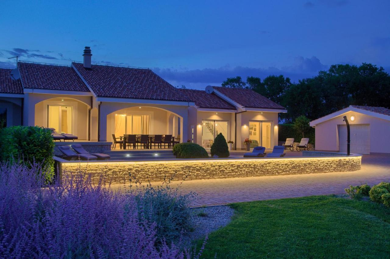 Villa Gardena Vrh  Ngoại thất bức ảnh